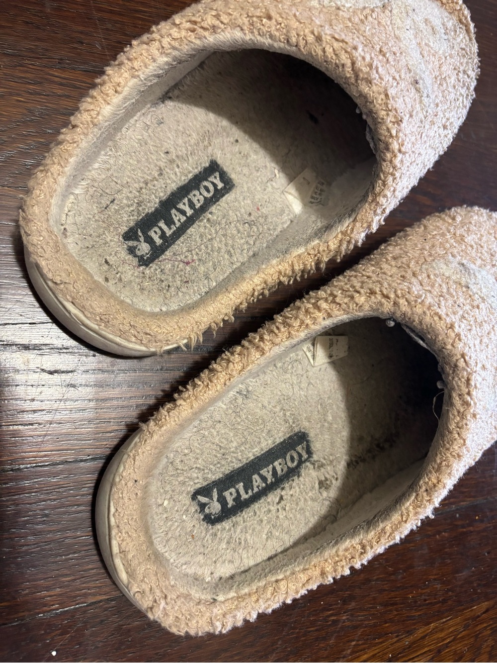 WELL WORN PLAYBOY Beige Women’s Plush Slide Slippers - Picture 4 of 9